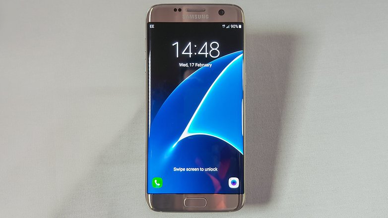 Samsung_Galaxy_S7_1