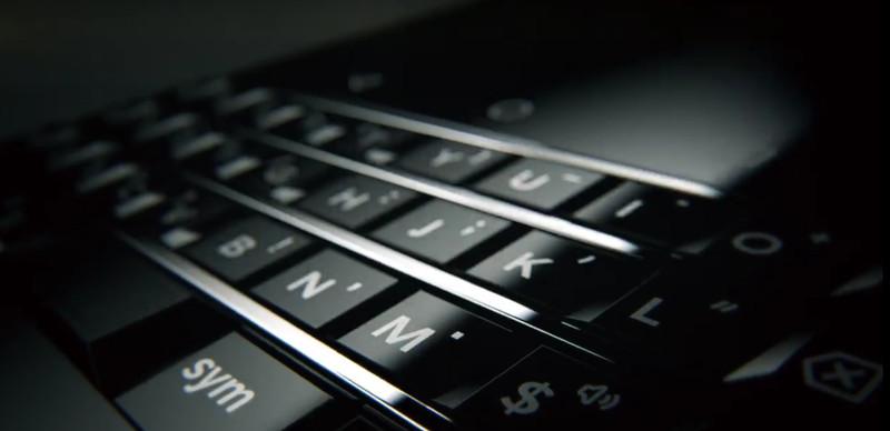 BlackBerry-ukazalo-novy-model-Mercury